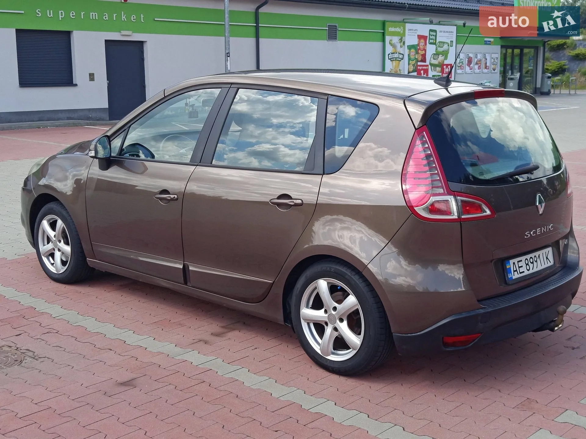 2010 Renault Scenic - мініатюра 3
