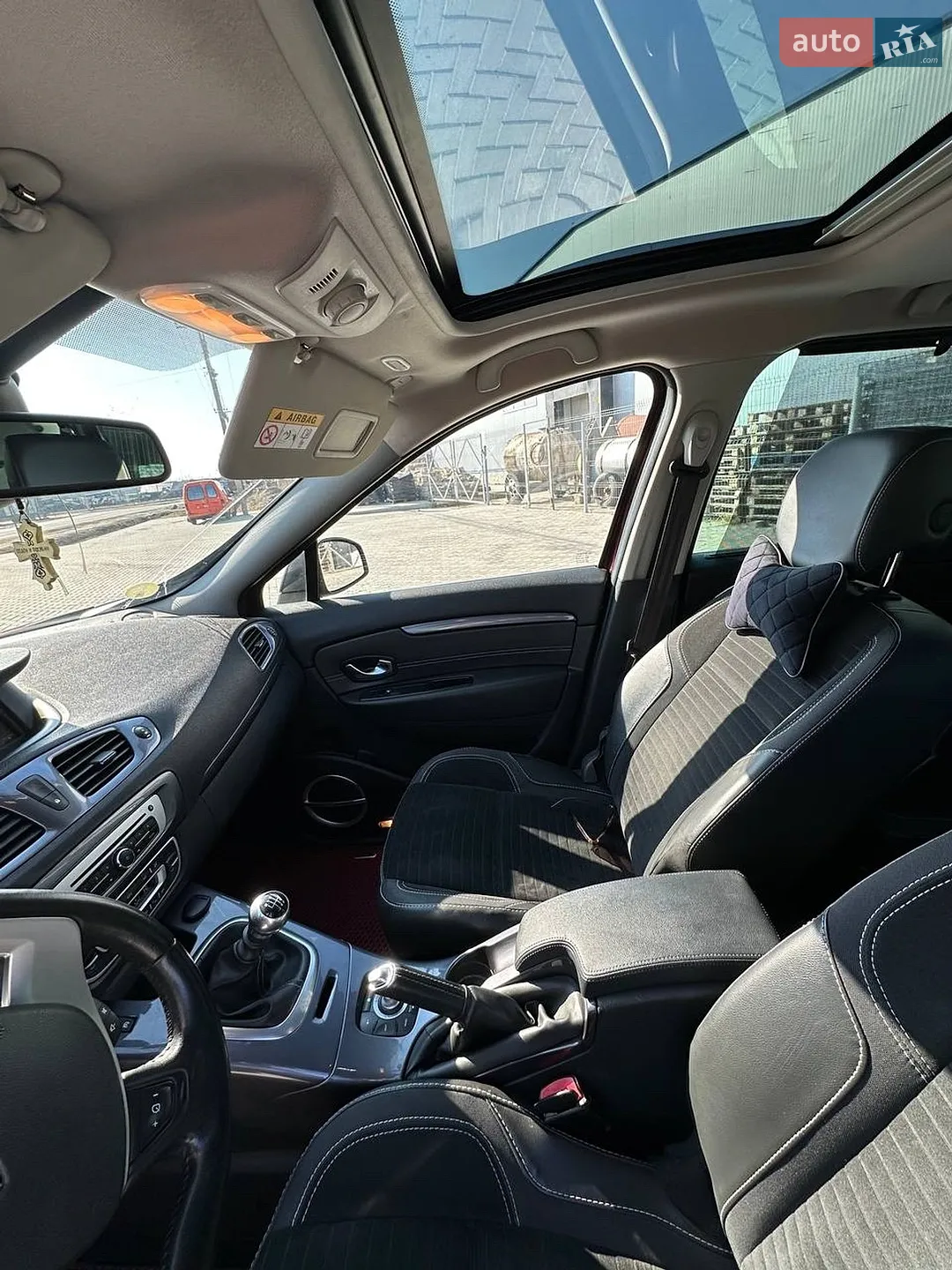 2014 Renault Scenic - мініатюра 12