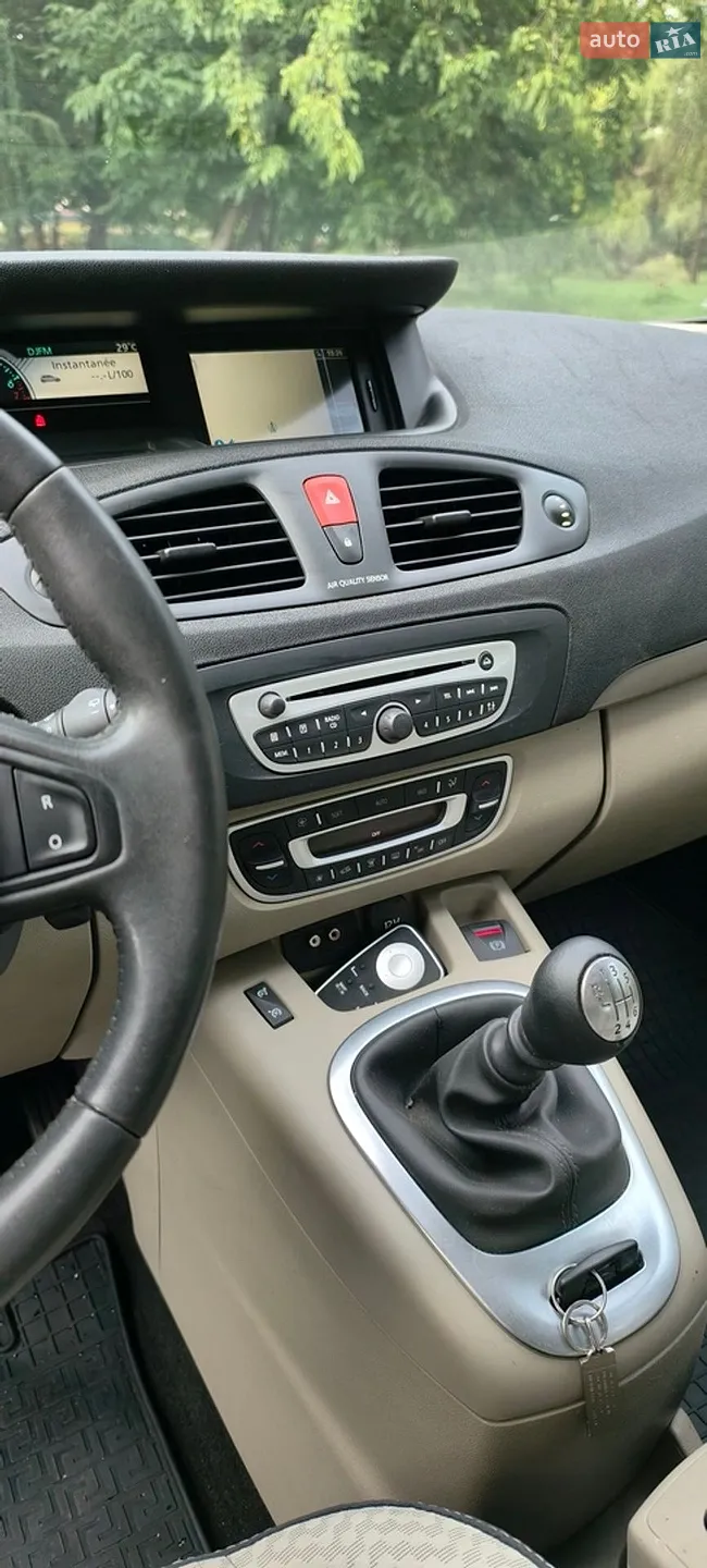 2011 Renault Scenic - мініатюра 12