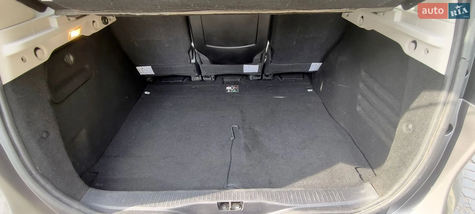 2011 Renault Scenic - мініатюра 20