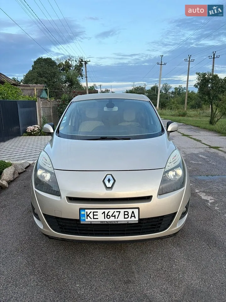 2010 Renault Scenic - мініатюра 14