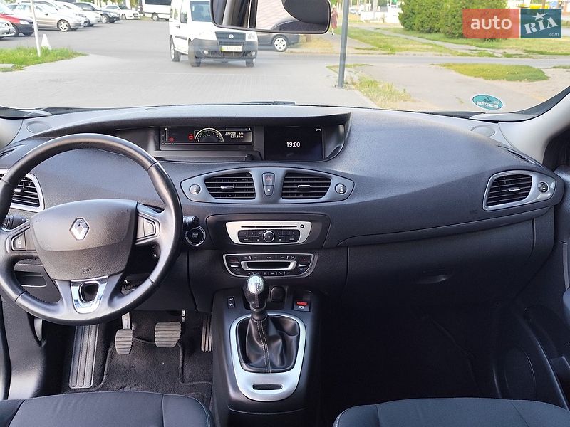 Мінівен Renault Scenic 2015 в Білій Церкві