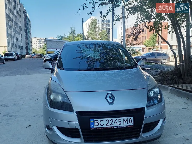 Renault Scenic 2010