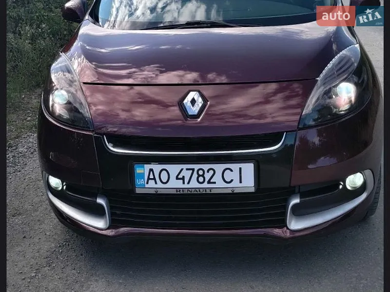 Renault Scenic 2012