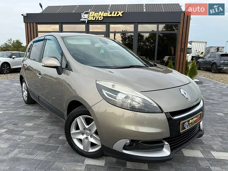 Renault Scenic 2012