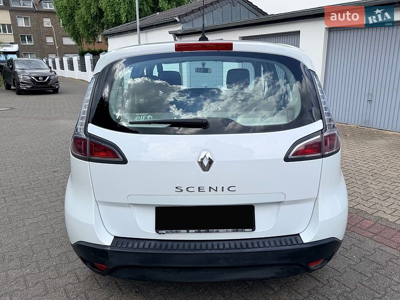 Минивэн Renault Scenic 2012 в Сумах