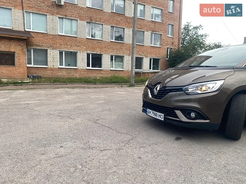 Renault Scenic