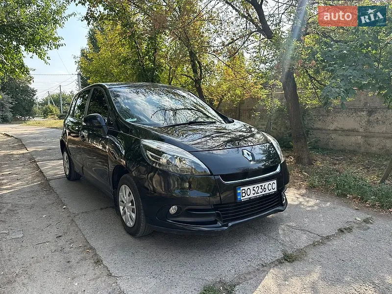 Renault Scenic 2013