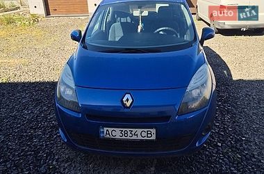 Мінівен Renault Scenic 2010 в Луцьку