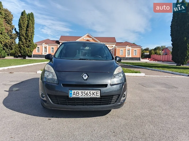 Renault Scenic 2011