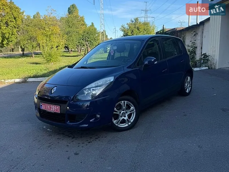 Renault Scenic 2011