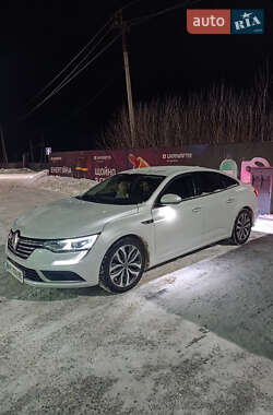 Седан Renault SM6 2016 в Ивано-Франковске