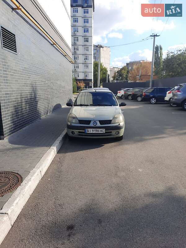 Седан Renault Symbol 2004 в Борисполі