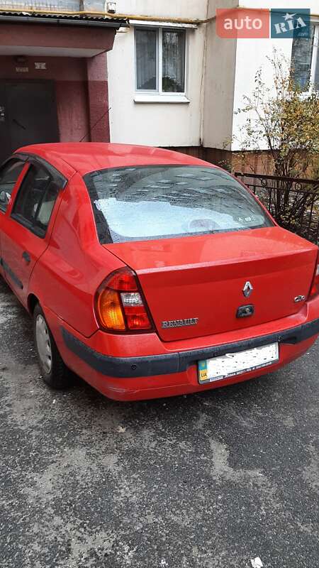 Седан Renault Symbol 2003 в Киеве