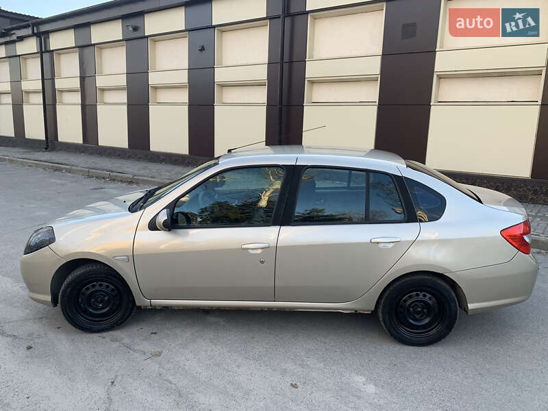 Седан Renault Symbol 2010 в Запорожье