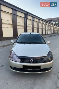 Седан Renault Symbol 2010 в Киеве
