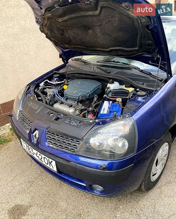 Седан Renault Symbol 2003 в Одессе
