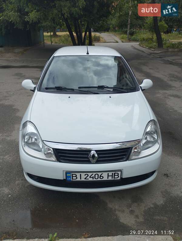 Седан Renault Symbol 2012 в Полтаві