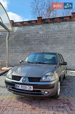 Седан Renault Symbol 2004 в Ровно