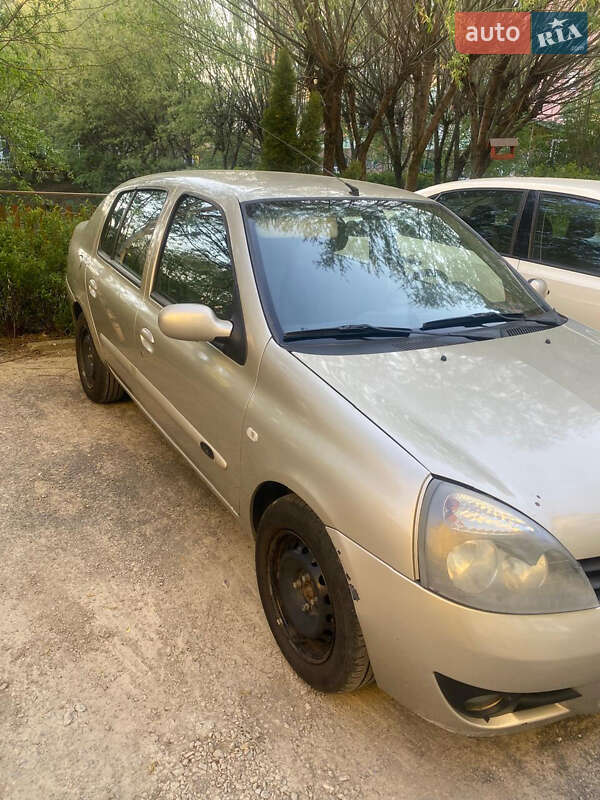 Седан Renault Symbol 2007 в 