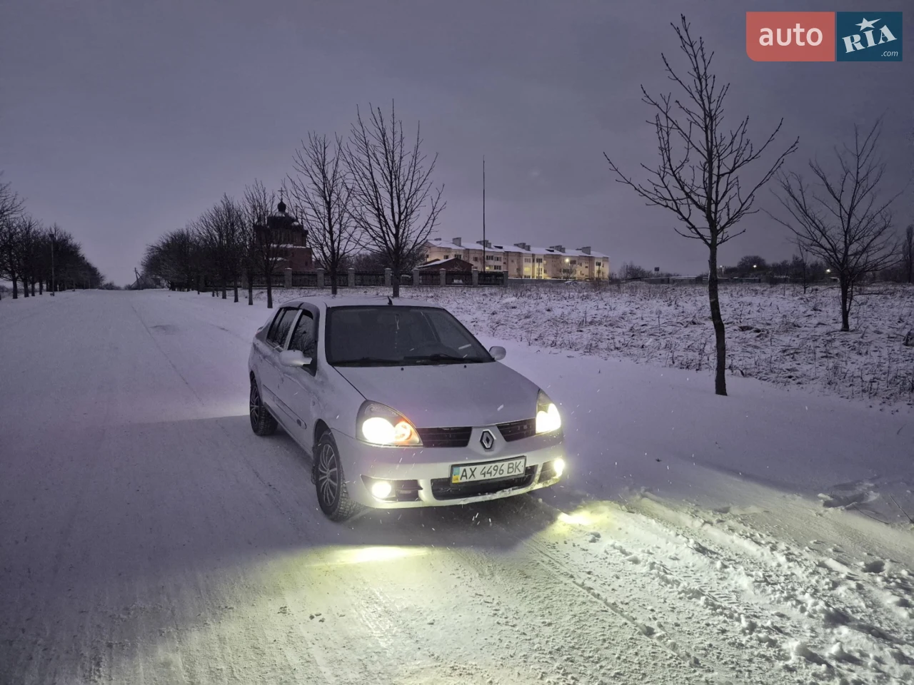 2008 Renault Symbol - мініатюра 18