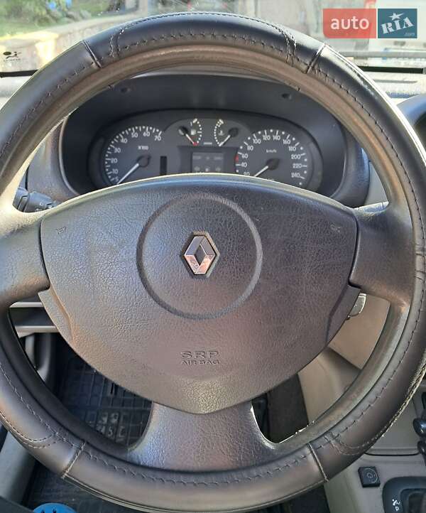 Седан Renault Symbol 2003 в Шептицькому