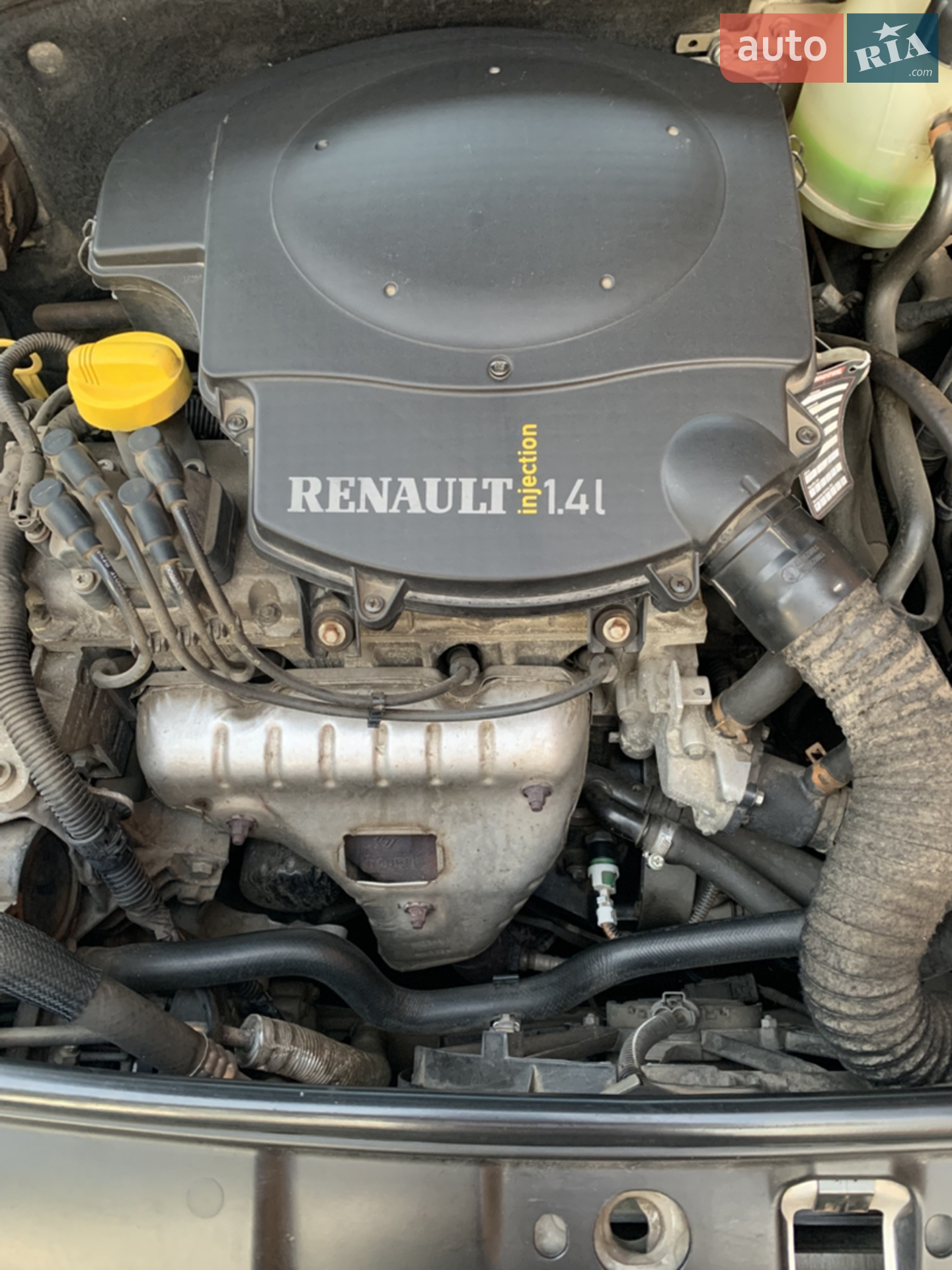 2010 Renault Symbol - мініатюра 3