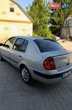 Седан Renault Symbol 2002 в 