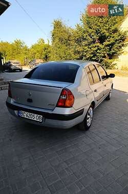 Седан Renault Symbol 2002 в 