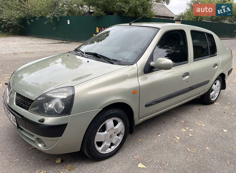 Седан Renault Symbol 2004 в 