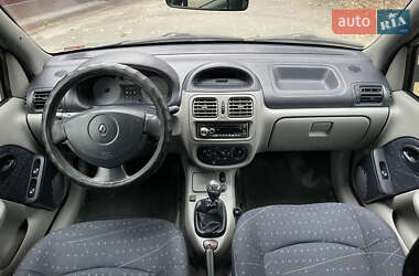Седан Renault Symbol 2004 в 