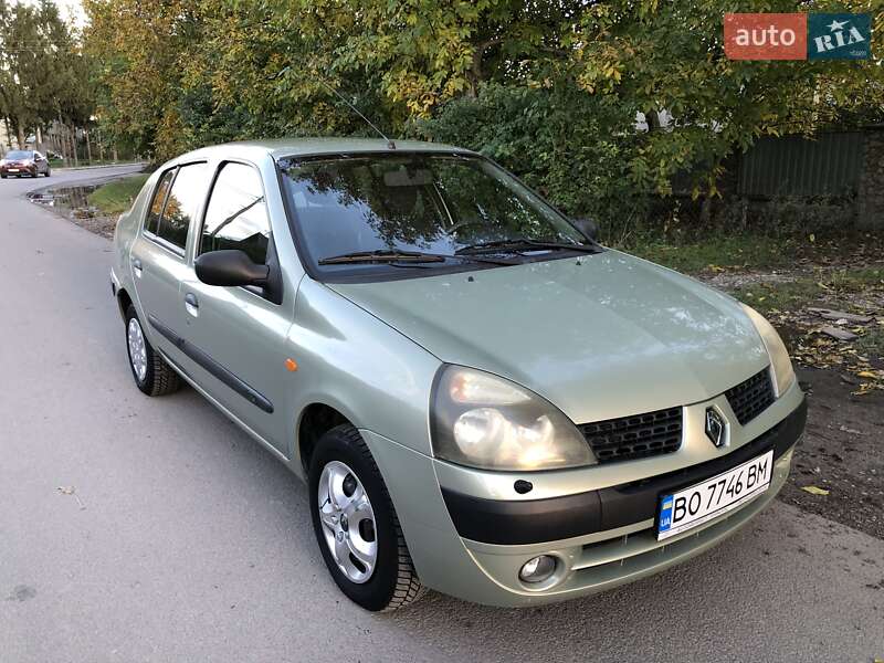 Седан Renault Symbol 2002 в Белой