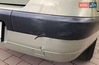 Седан Renault Symbol 2002 в 