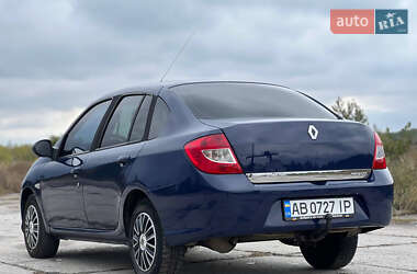 Седан Renault Symbol 2011 в  фото 19 Седан Renault Symbol 2011 в