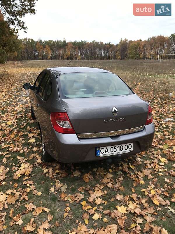 Седан Renault Symbol 2011 в Черкассах