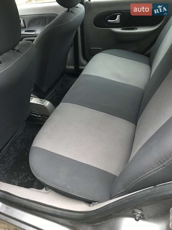 Седан Renault Symbol 2011 в Черкассах