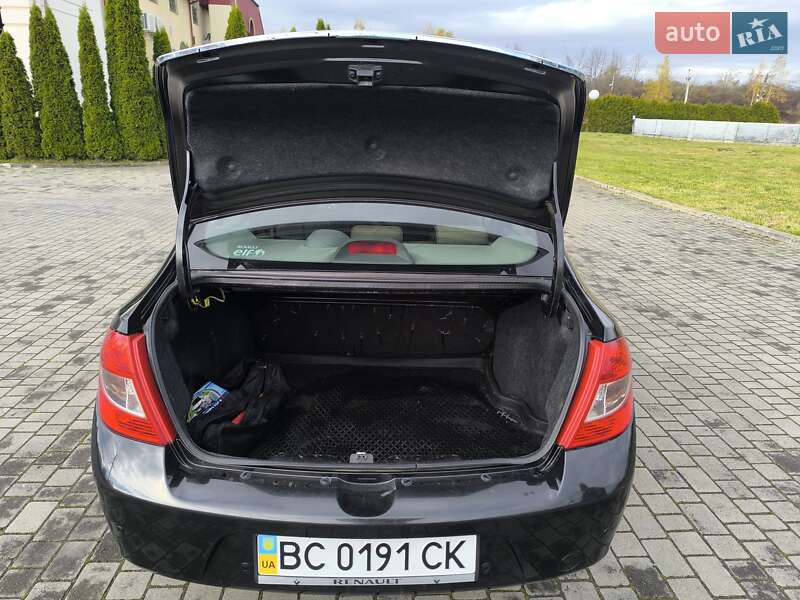 Седан Renault Symbol 2011 в Львове фото 7 Седан Renault Symbol 2011 в Львове