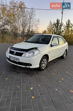 Седан Renault Symbol 2012 в Днепре