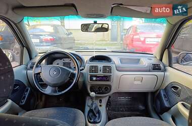 Седан Renault Symbol 2003 в Львове