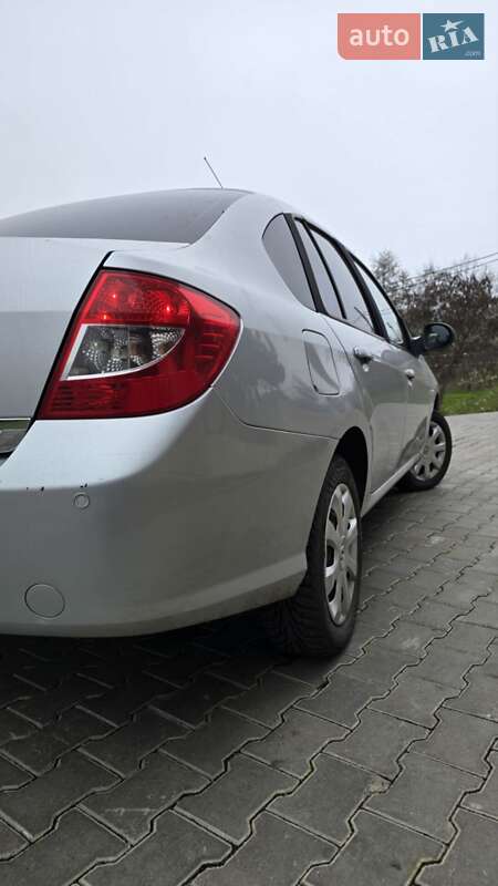 Седан Renault Symbol 2010 в Одесі