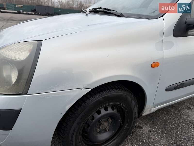 Седан Renault Symbol 2003 в Киеве фото 9 Седан Renault Symbol 2003 в Киеве