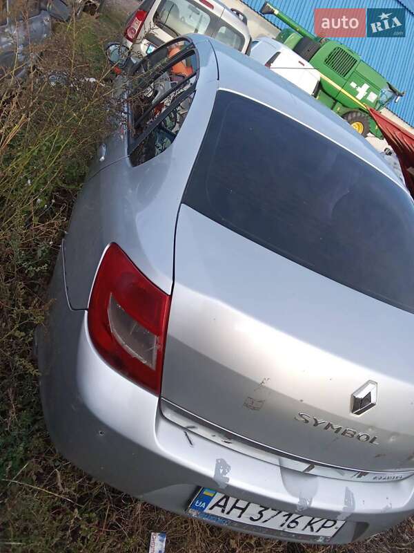 Седан Renault Symbol 2011 в Павлограде