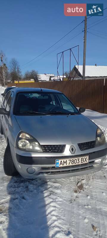Седан Renault Symbol 2004 в Олевске фото 2 Седан Renault Symbol 2004 в Олевске
