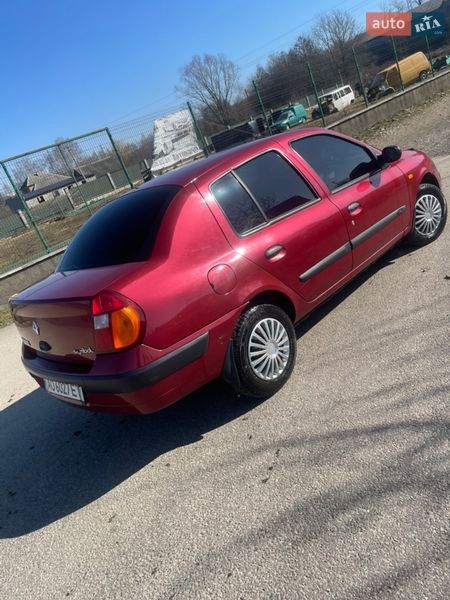 Седан Renault Symbol 2003 в Хусті