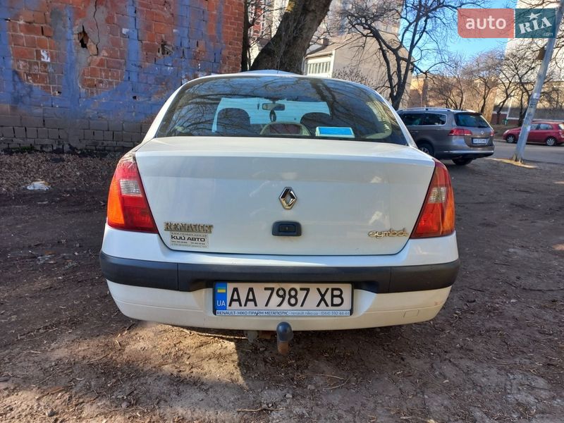 Седан Renault Symbol 2004 в Києві