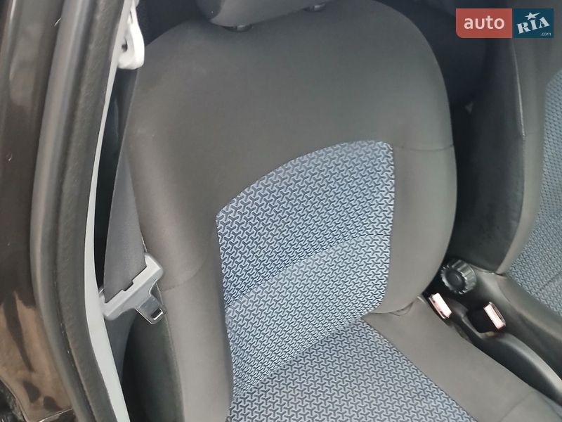 Седан Renault Symbol 2007 в Борщеве фото 21 Седан Renault Symbol 2007 в Борщеве