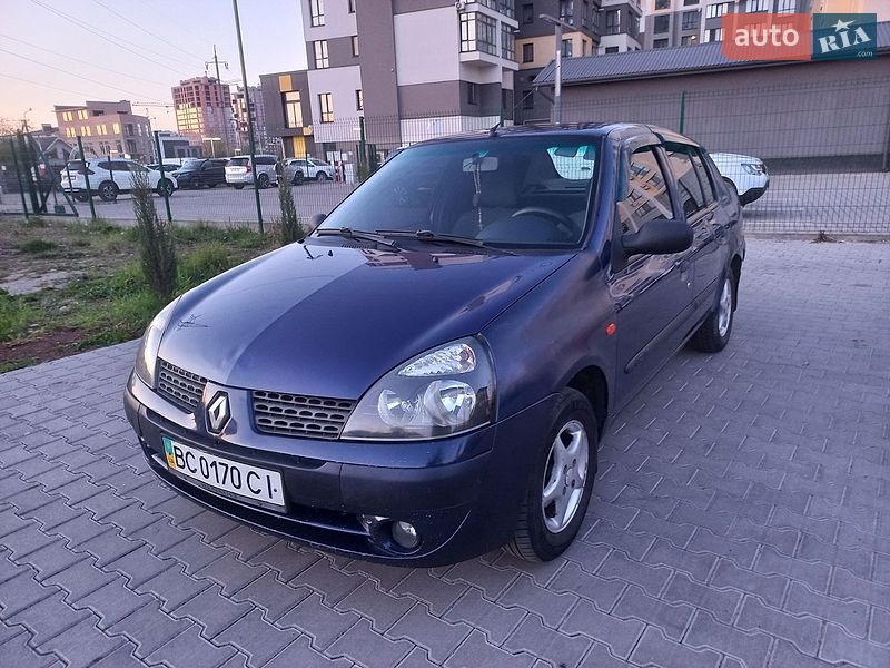 Седан Renault Symbol 2004 в Киеве