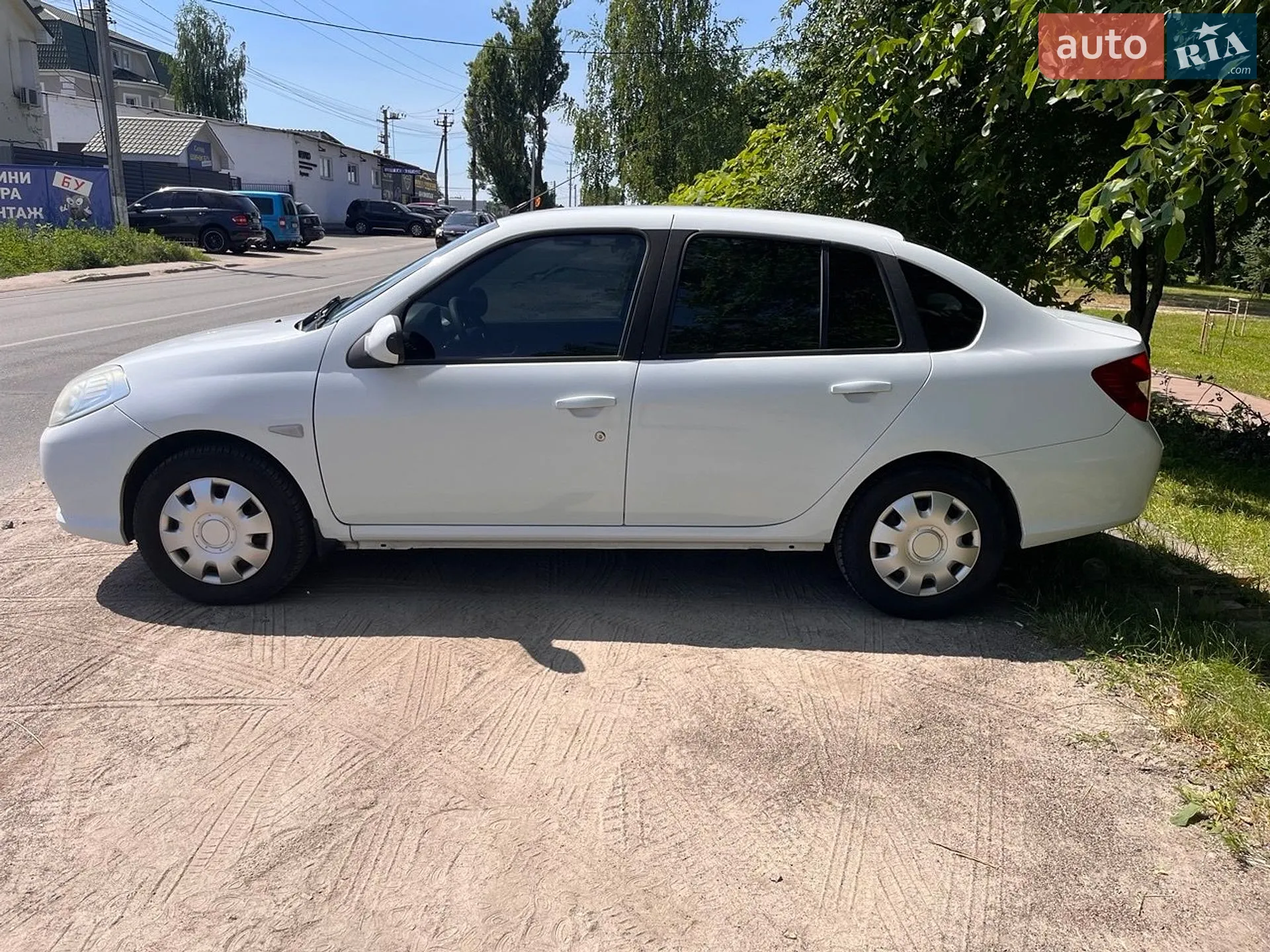 2011 Renault Symbol - мініатюра 4