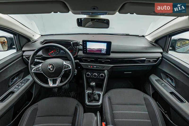 Седан Renault Taliant 2024 в Киеве
