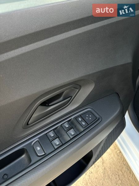 Седан Renault Taliant 2024 в Киеве